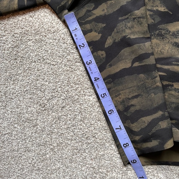 Mens Lululemon Current State Camo Board/Swim Shorts Size 32 - Picture 6 of 8